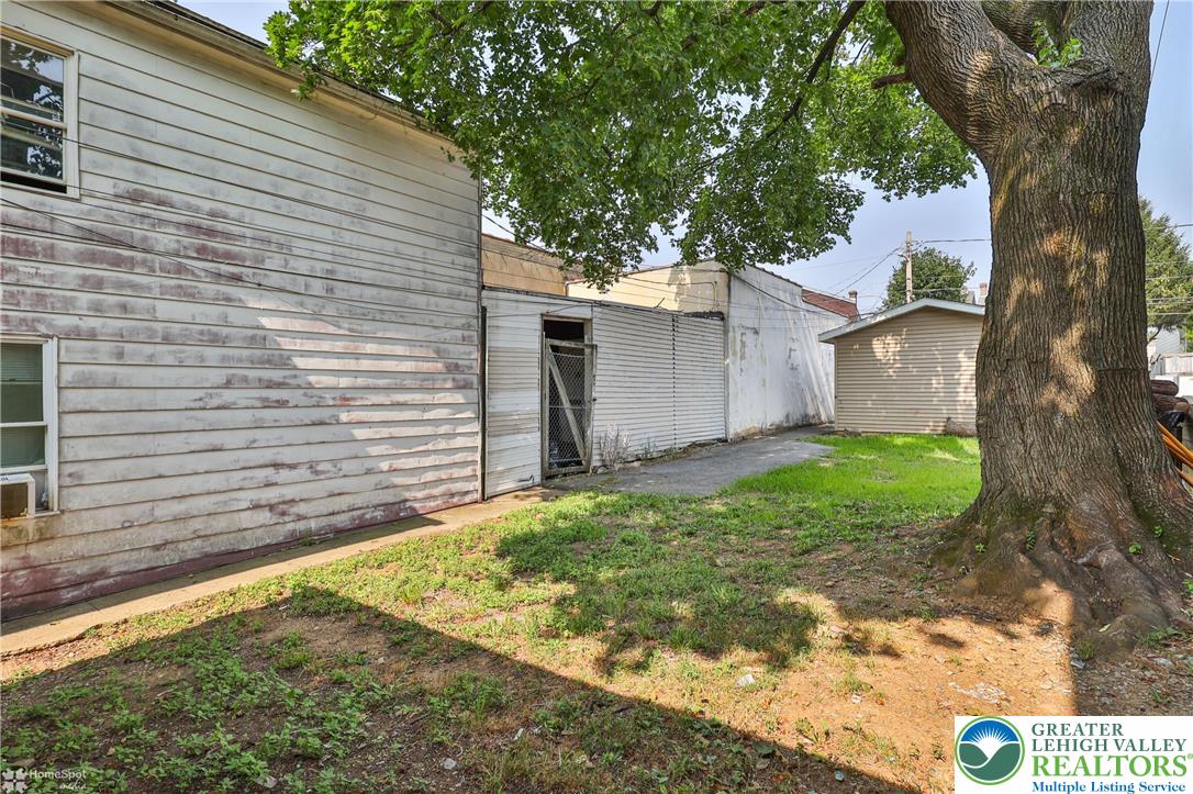 Allentown City, Pennsylvania 18102, United States, 2 Bedrooms Bedrooms, ,1 BathroomBathrooms,Residential,Active,190190