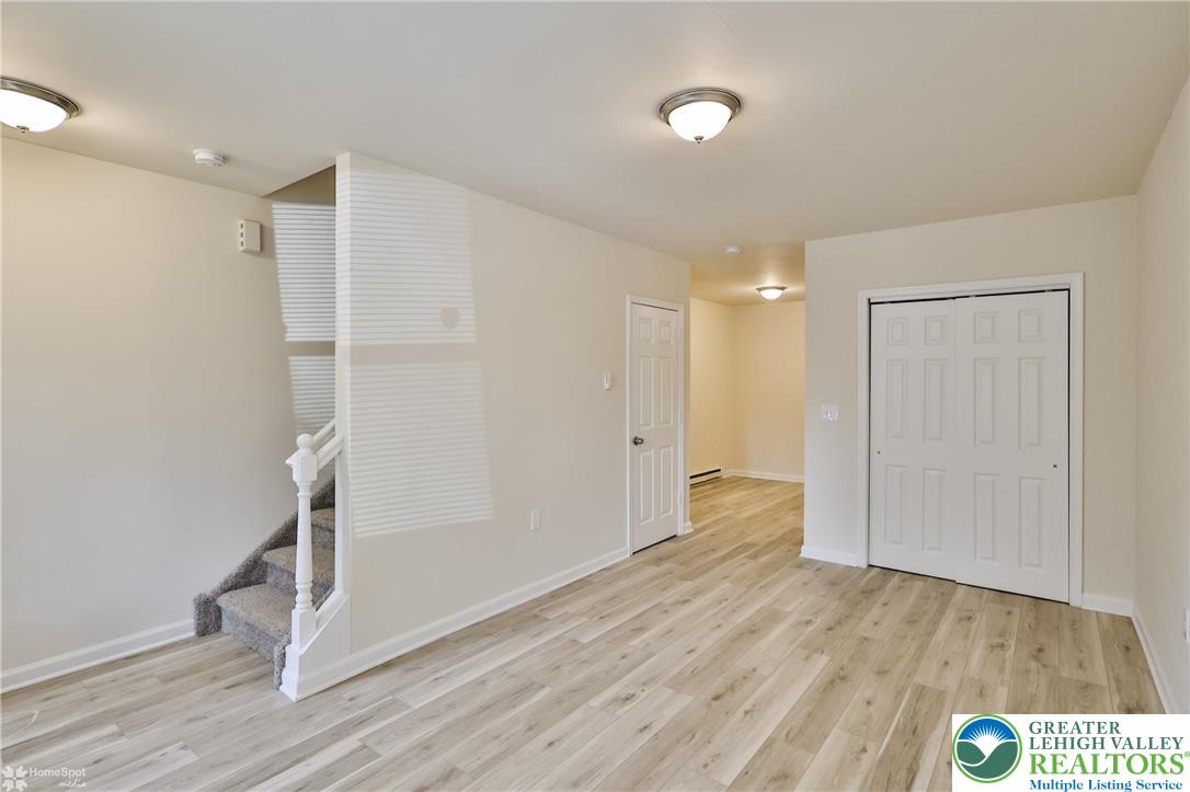 Allentown City, Pennsylvania 18102, United States, 2 Bedrooms Bedrooms, ,1 BathroomBathrooms,Residential,Active,190190