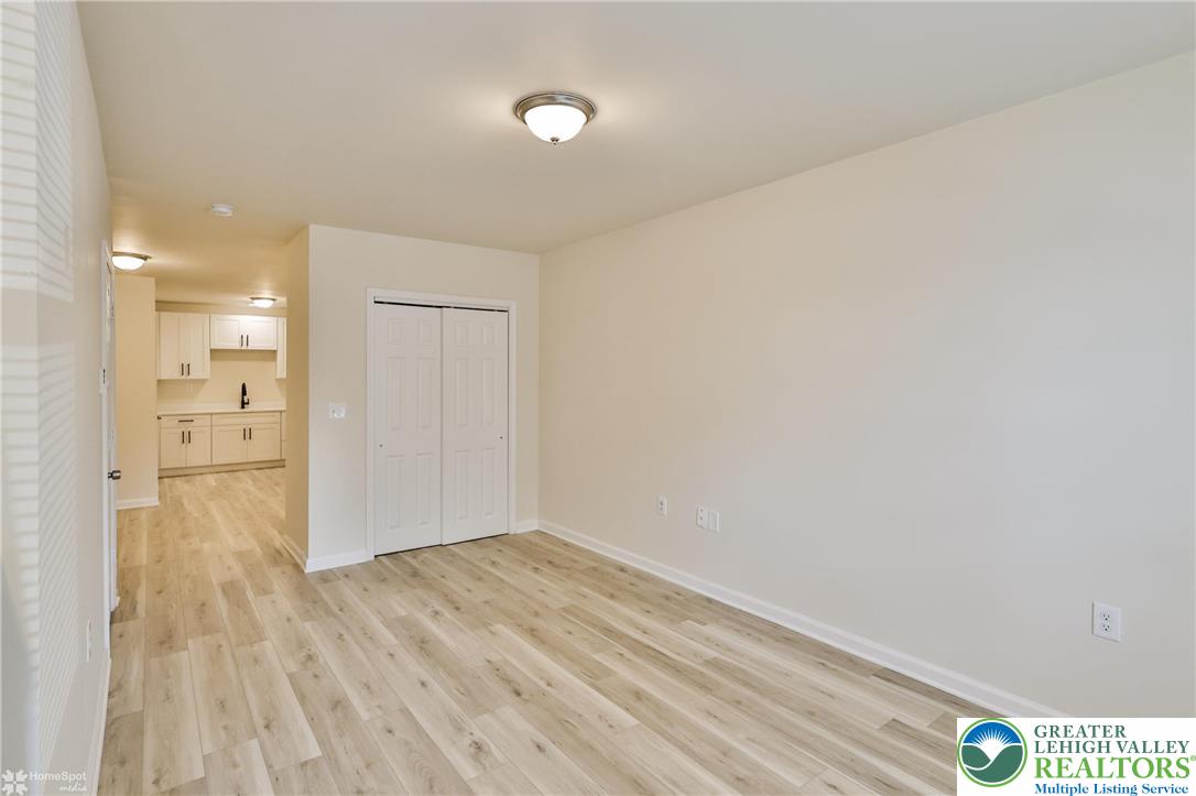 Allentown City, Pennsylvania 18102, United States, 2 Bedrooms Bedrooms, ,1 BathroomBathrooms,Residential,Active,190190