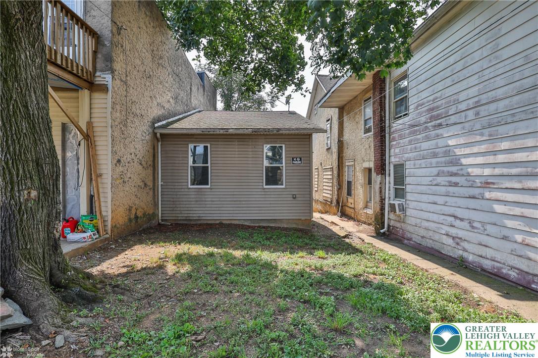 Allentown City, Pennsylvania 18102, United States, 2 Bedrooms Bedrooms, ,1 BathroomBathrooms,Residential,Active,190190