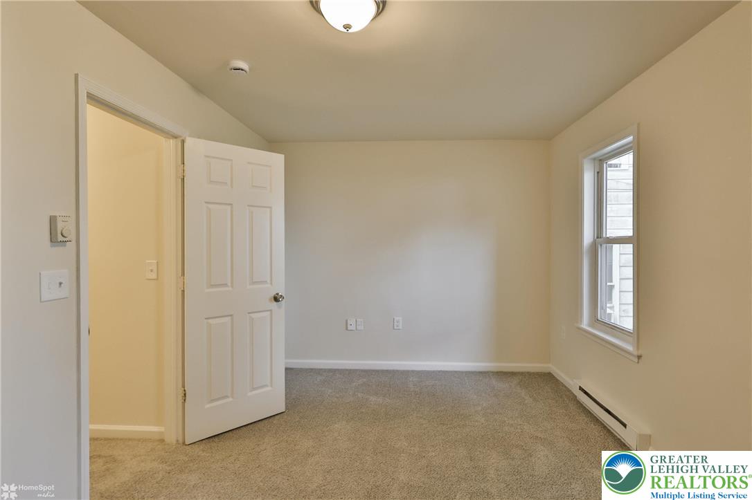 Allentown City, Pennsylvania 18102, United States, 2 Bedrooms Bedrooms, ,1 BathroomBathrooms,Residential,Active,190190