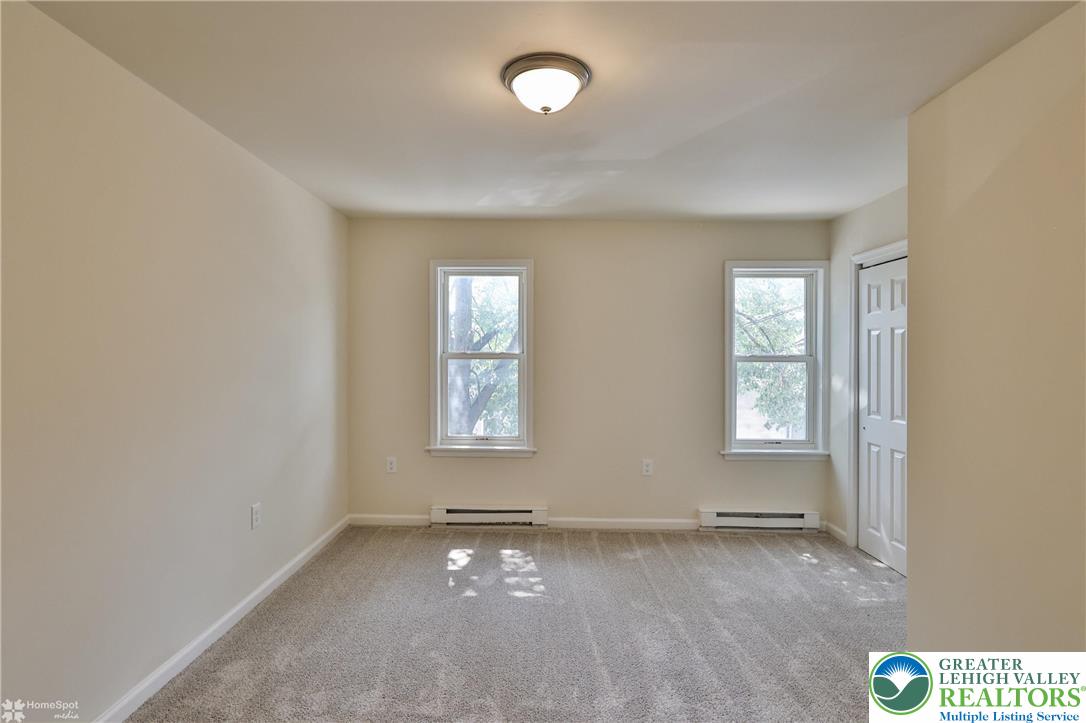 Allentown City, Pennsylvania 18102, United States, 2 Bedrooms Bedrooms, ,1 BathroomBathrooms,Residential,Active,190190