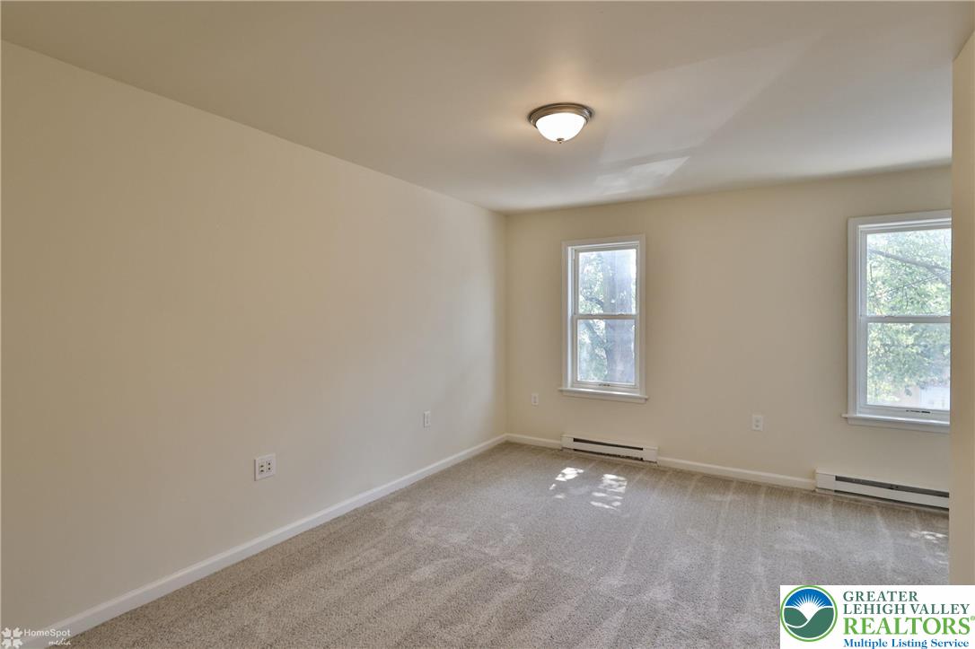 Allentown City, Pennsylvania 18102, United States, 2 Bedrooms Bedrooms, ,1 BathroomBathrooms,Residential,Active,190190