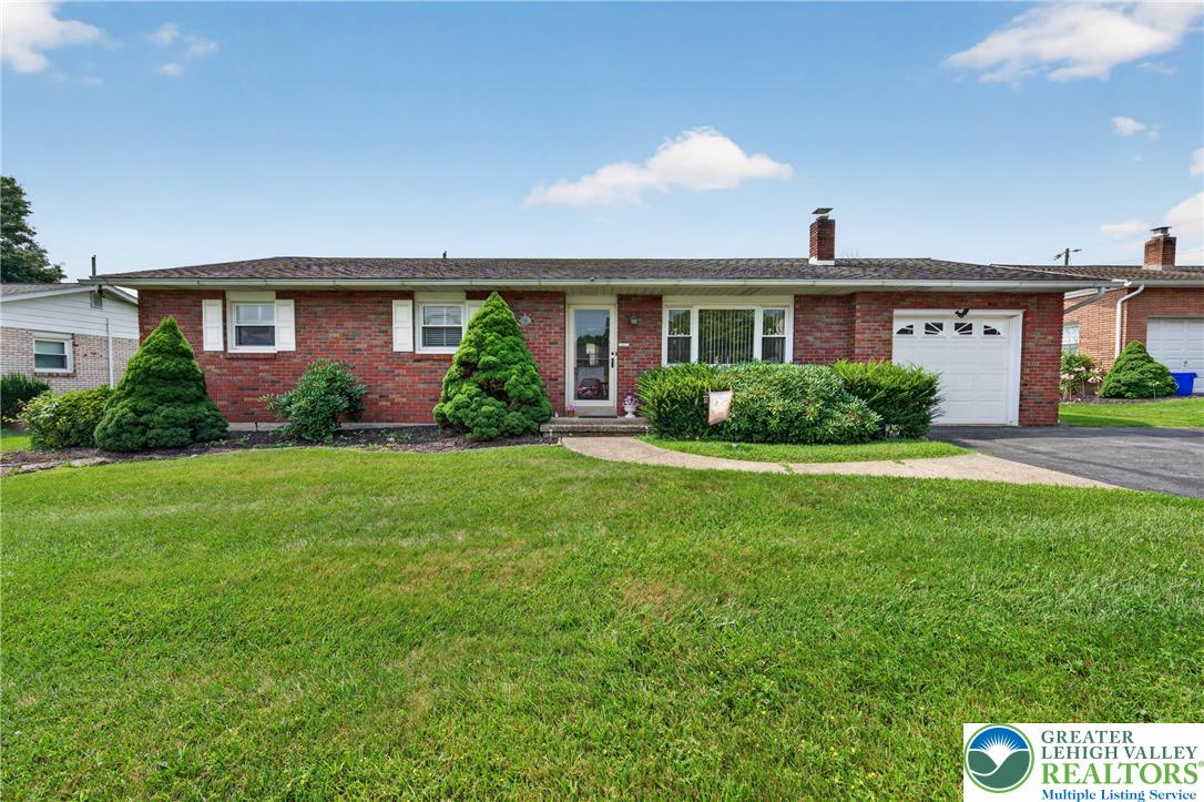 1130 Westbury Drive