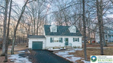 Photo of 21 Lenape Drive, East Stroudsburg, PA 18302 (MLS # 770386)