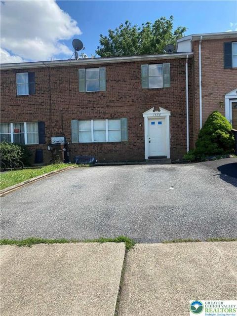 Photo of 1650 Angela Drive, Bethlehem, PA 18017 (MLS # 763266) Photo of 1650 Angela Drive, Bethlehem, PA 18017 (MLS # 763266)