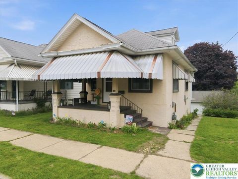 Photo of 68 2nd Avenue, Lehighton Boro, PA 18235 (MLS # 776792)