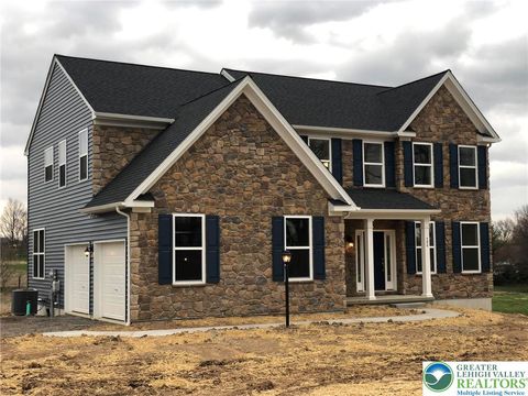 Photo of 590 Hexenkopf Road, Williams Twp, PA 18055 (MLS # 766227) Photo of 590 Hexenkopf Road, Williams Twp, PA 18055 (MLS # 766227)
