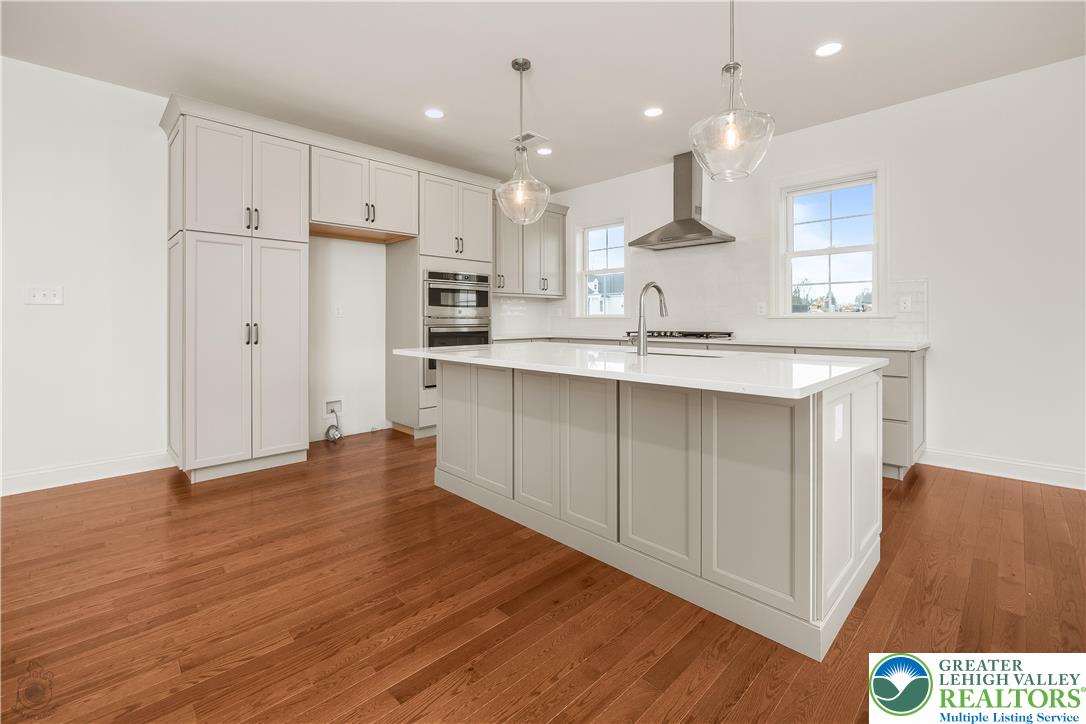 Upper Saucon Twp, Pennsylvania 18015, United States, 3 Bedrooms Bedrooms, ,2 BathroomsBathrooms,Residential,Active,108140