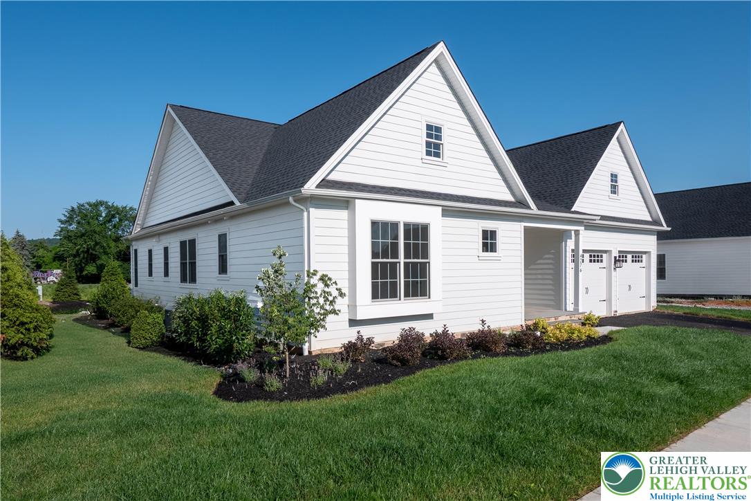 Upper Saucon Twp, Pennsylvania 18015, United States, 3 Bedrooms Bedrooms, ,2 BathroomsBathrooms,Residential,Active,108140