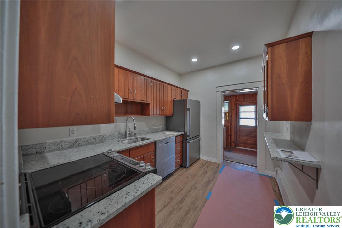 520 W Union Boulevard 2