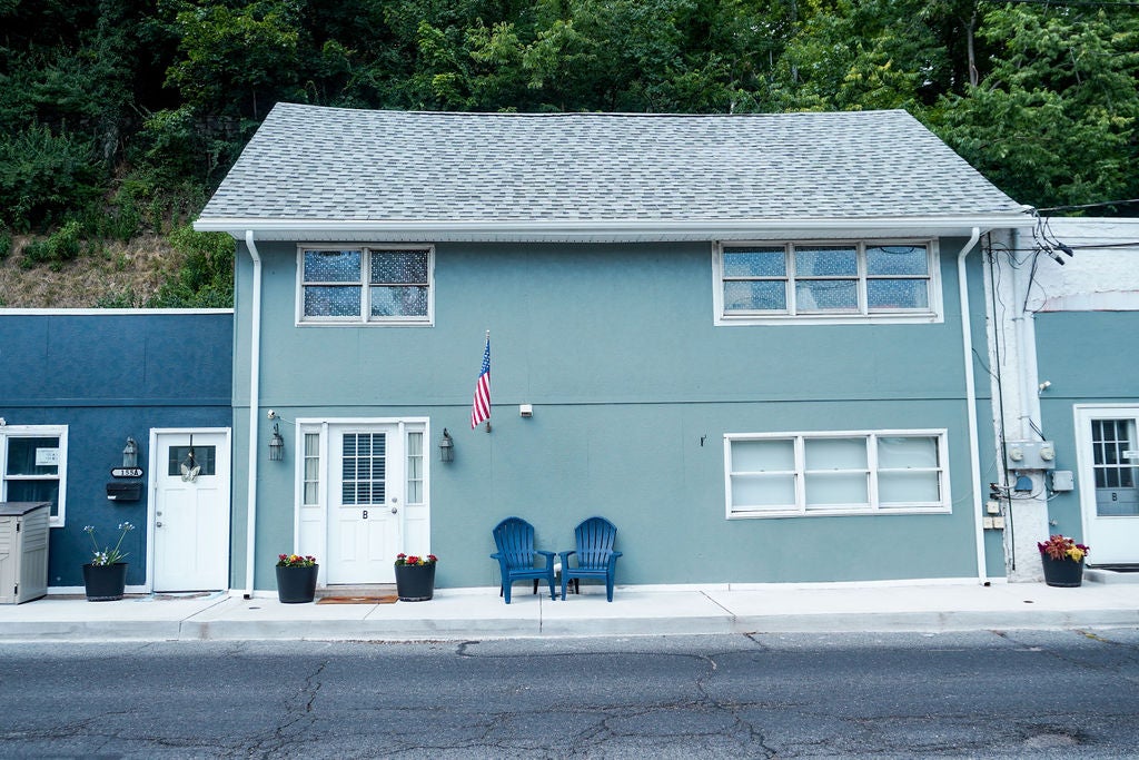 155 Bushkill Drive