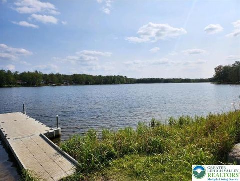 Photo of 7036 Vista Drive, Coolbaugh Twp, PA 18466 (MLS # 764637) Photo of 7036 Vista Drive, Coolbaugh Twp, PA 18466 (MLS # 764637)