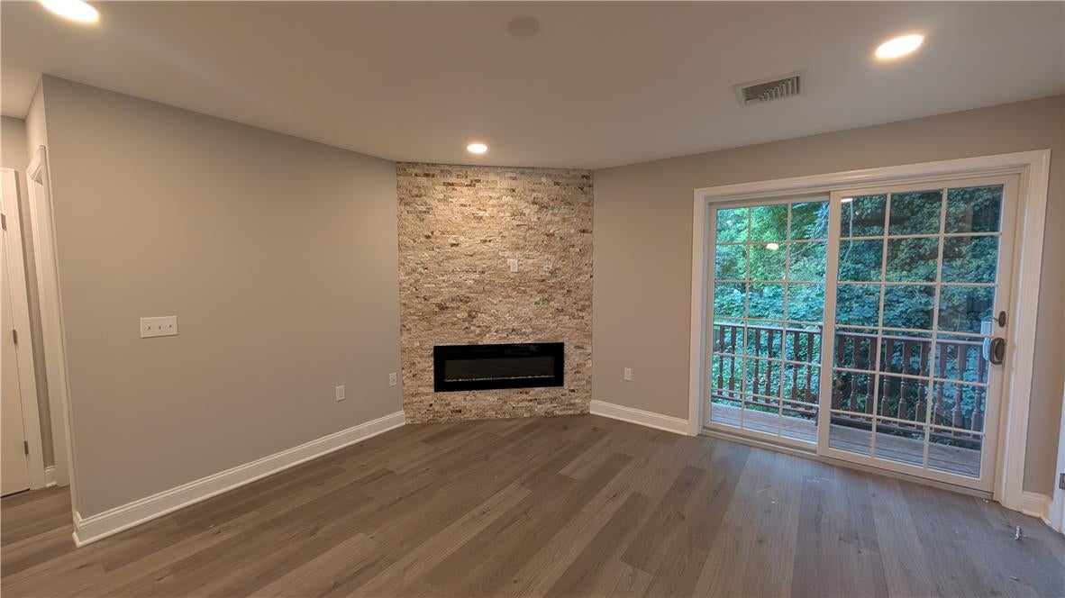 242 Walnut Street 2