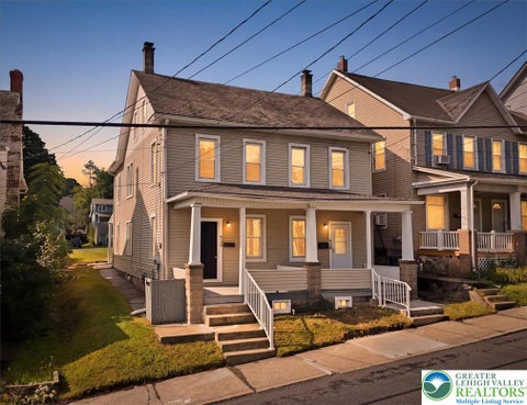 Photo for 436 Market Street 438