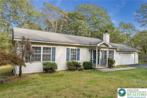 Photo of 212 Oak Hill Road, Pocono Twp, PA 18372 (MLS # 765716) Photo of 212 Oak Hill Road, Pocono Twp, PA 18372 (MLS # 765716)