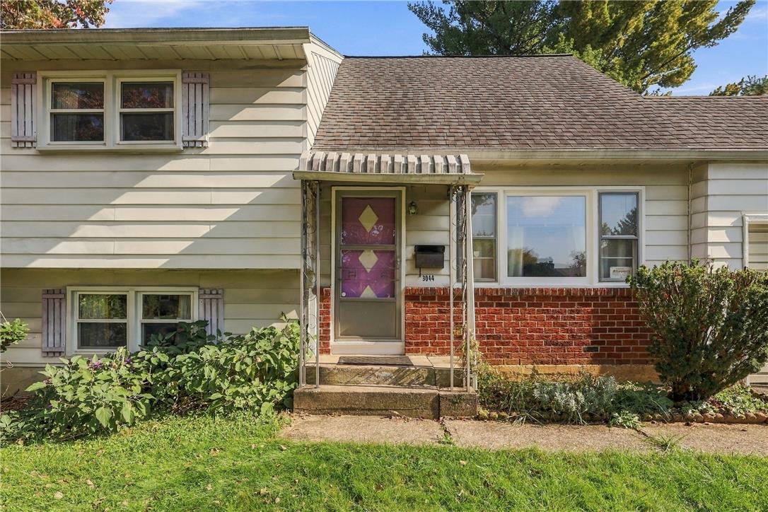 3044 Avon Road