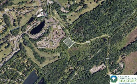 Photo of Delaware River Drive, Middle Smithfield Twp, PA 18302 (MLS # 762170) Photo of Delaware River Drive, Middle Smithfield Twp, PA 18302 (MLS # 762170)