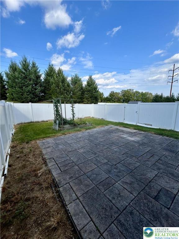 Upper Macungie Twp, Pennsylvania 18104, United States, 3 Bedrooms Bedrooms, ,4 BathroomsBathrooms,Residential,Active,249963