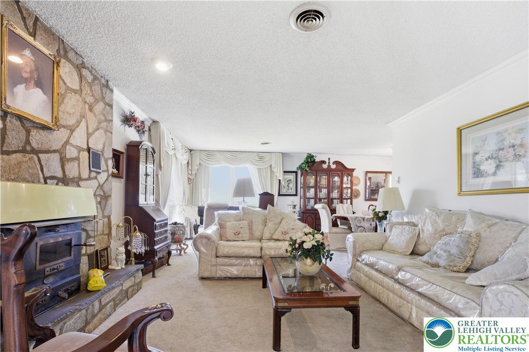 3249 rim Road
