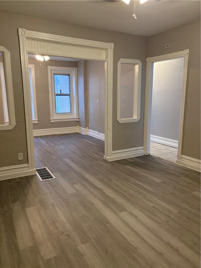 118 N Poplar Street