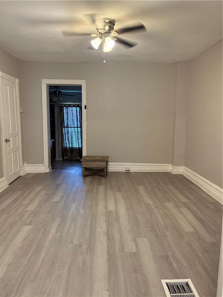 118 N Poplar Street