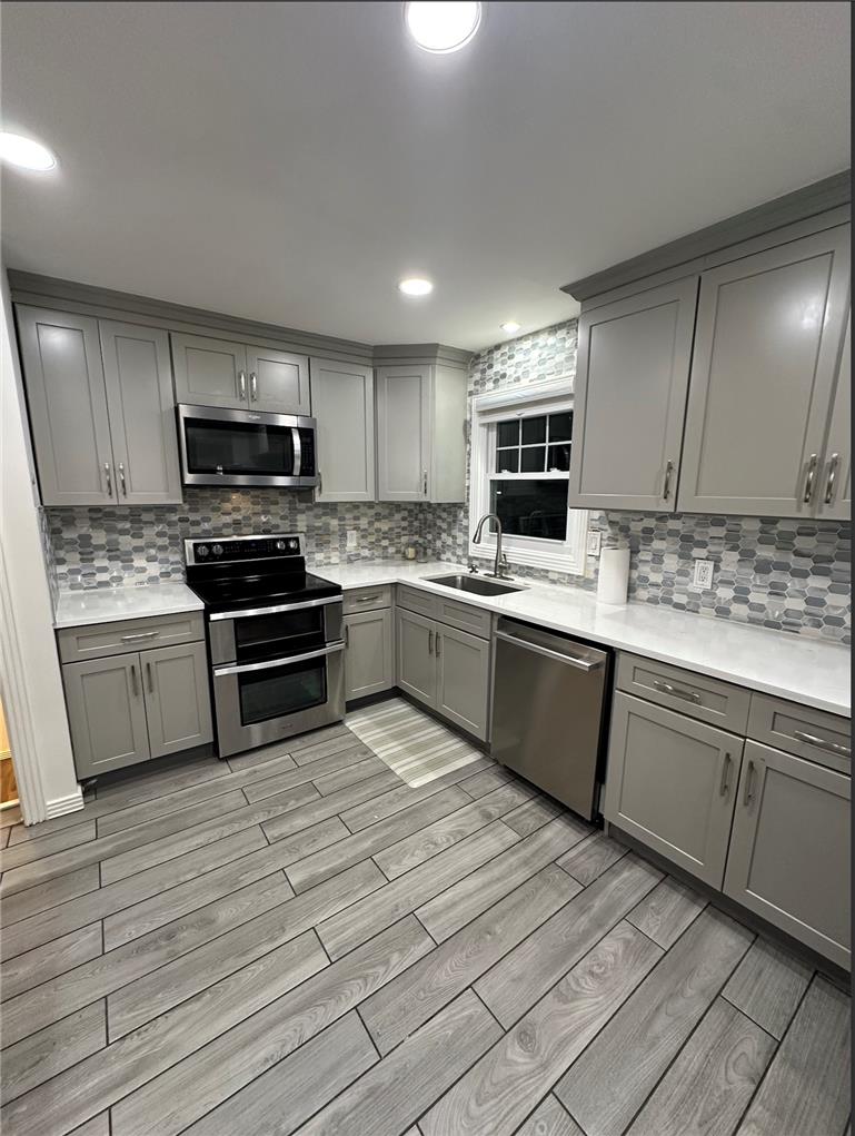 1972 Collingswood Drive