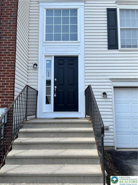 Photo of 338 S Oak Street, Freemansburg Boro, PA 18017 (MLS # 774787)