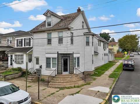 Photo of 2350 Forest Street, Easton, PA 18042 (MLS # 763702) Photo of 2350 Forest Street, Easton, PA 18042 (MLS # 763702)