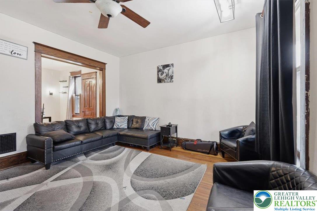 164 E Wilkes Barre Street