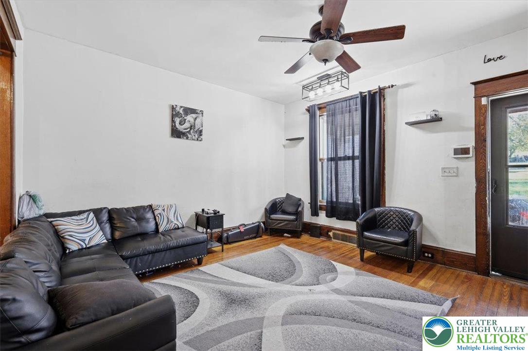 164 E Wilkes Barre Street