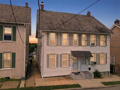 Photo of 318 Northampton Street, Hellertown Boro, PA 18055 (MLS # 777766)