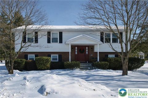 Photo of 3045 Olivia Circle, Salisbury Twp, PA 18103 (MLS # 771026)