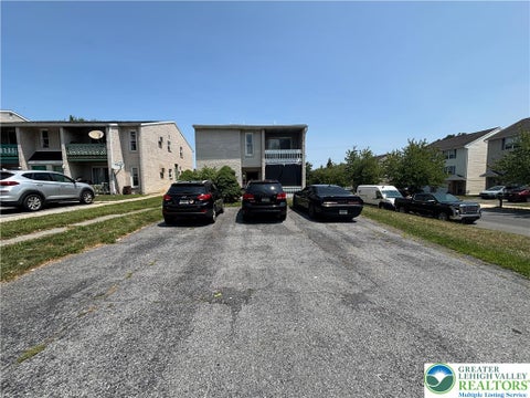 Photo for 1339 S Howard Street S