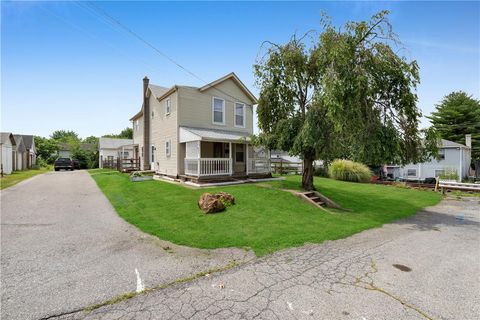 Photo of 206 Perkiomen Street, Emmaus Boro, PA 18049 (MLS # 780553)