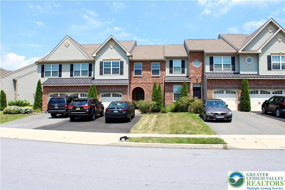 Upper Macungie Twp, Pennsylvania 18104, United States, 3 Bedrooms Bedrooms, ,3 BathroomsBathrooms,Residential,Active,235099