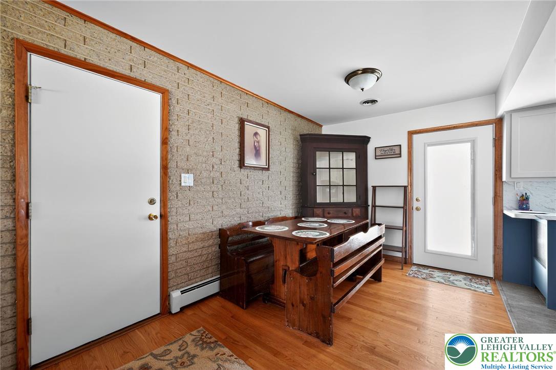 North Whitehall Twp, Pennsylvania 18069, United States, 3 Bedrooms Bedrooms, ,2 BathroomsBathrooms,Residential,Active,229432