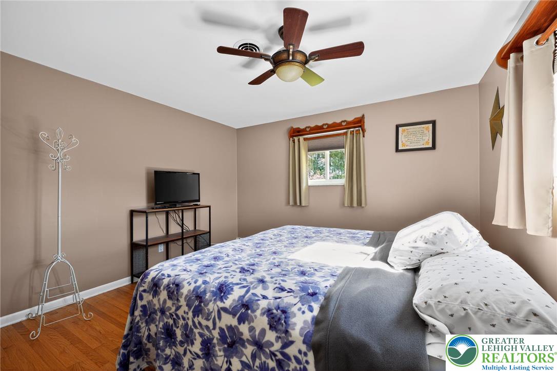 North Whitehall Twp, Pennsylvania 18069, United States, 3 Bedrooms Bedrooms, ,2 BathroomsBathrooms,Residential,Active,229432