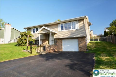 Photo of 213 Faith Drive, Catasauqua Boro, PA 18032 (MLS # 776000)