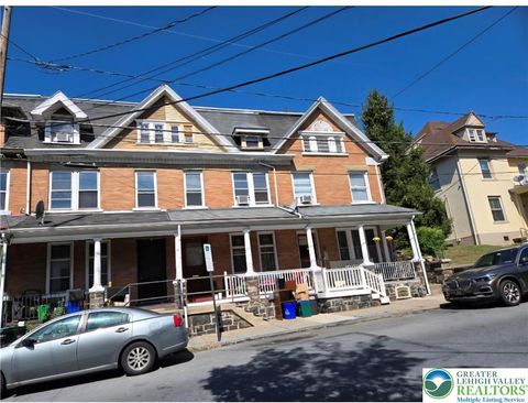 Photo of 432 Cherokee Street, Bethlehem, PA 18015 (MLS # 765640) Photo of 432 Cherokee Street, Bethlehem, PA 18015 (MLS # 765640)