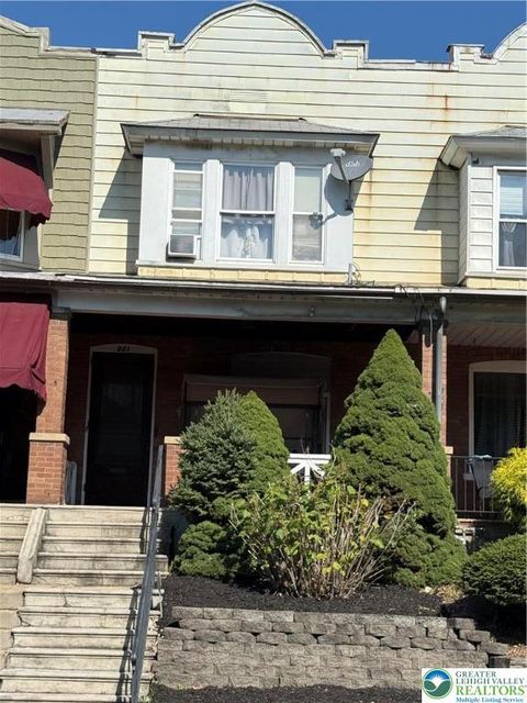 Photo of 221 E 21st Street, Northampton Boro, PA 18067 (MLS # 763101) Photo of 221 E 21st Street, Northampton Boro, PA 18067 (MLS # 763101)