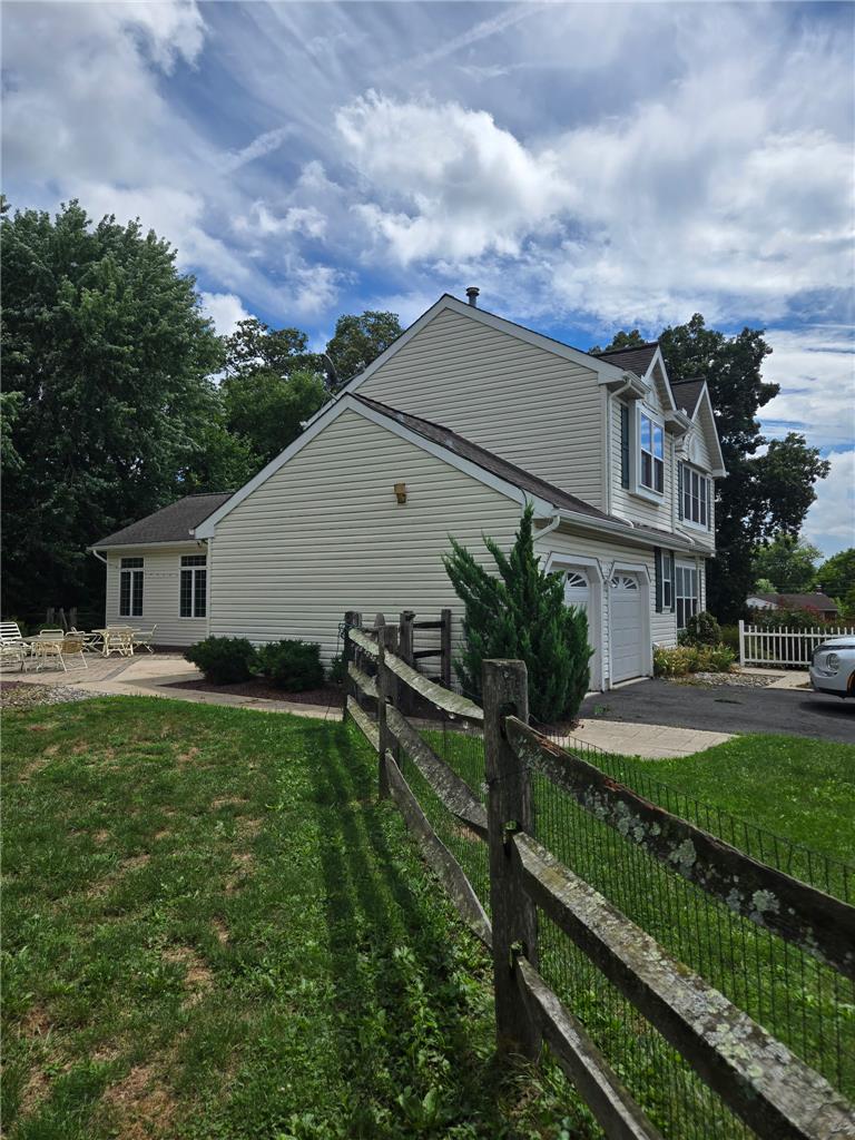 5280 Vermont Drive