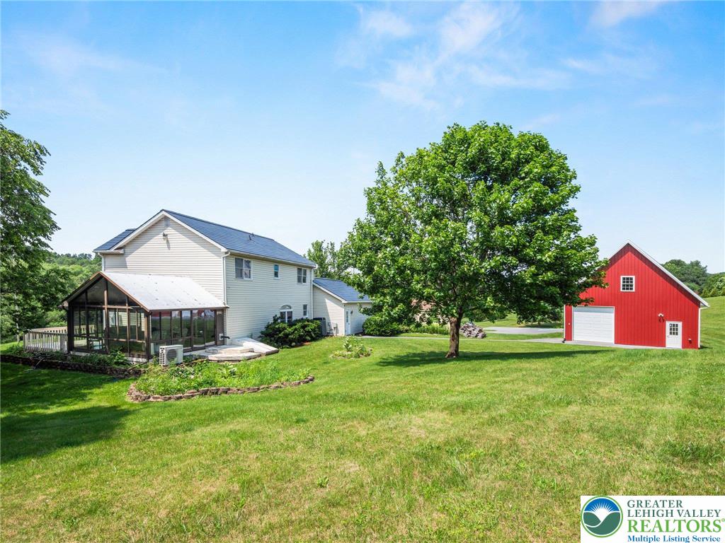 Pennsylvania 19539, United States, 4 Bedrooms Bedrooms, ,3 BathroomsBathrooms,Residential,Pending,156658