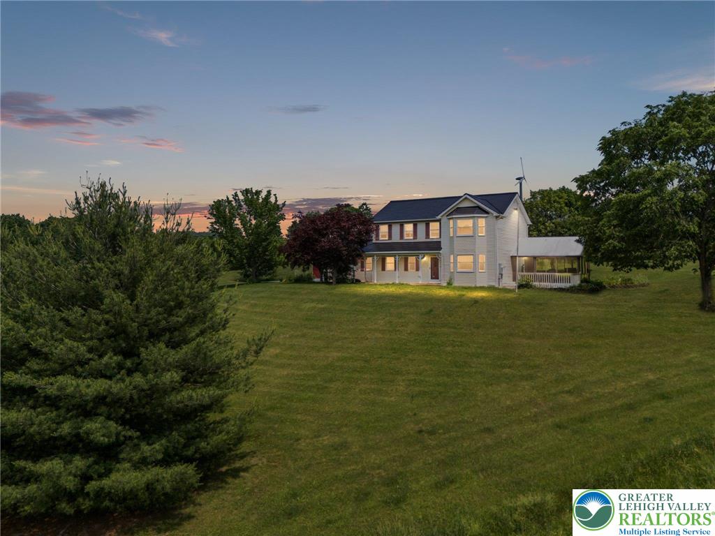 Pennsylvania 19539, United States, 4 Bedrooms Bedrooms, ,3 BathroomsBathrooms,Residential,Pending,156658