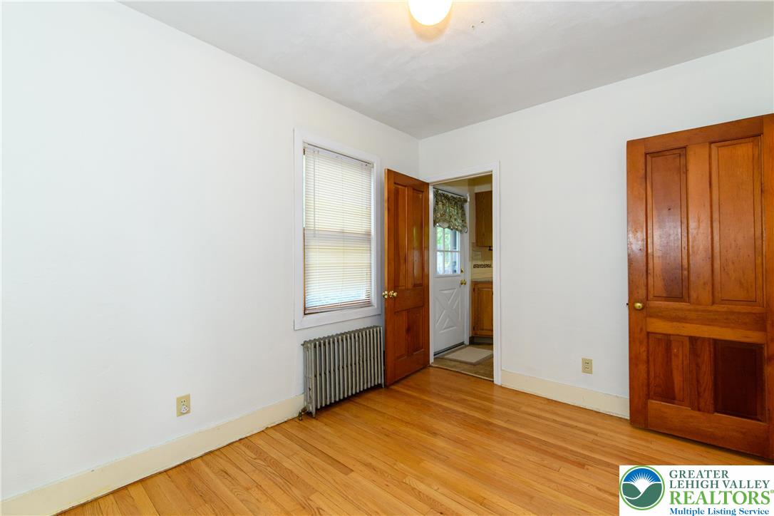 South Whitehall Twp, Pennsylvania 18104, United States, 3 Bedrooms Bedrooms, ,1 BathroomBathrooms,Residential,Active,241209