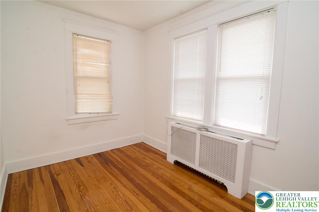 Whitehall Twp, Pennsylvania 18052, United States, 3 Bedrooms Bedrooms, ,2 BathroomsBathrooms,Residential,Pending,199720