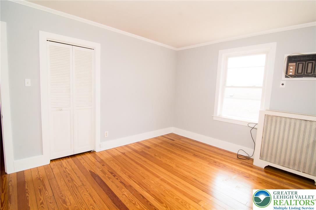 Whitehall Twp, Pennsylvania 18052, United States, 3 Bedrooms Bedrooms, ,2 BathroomsBathrooms,Residential,Pending,199720