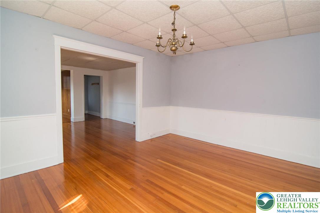 Whitehall Twp, Pennsylvania 18052, United States, 3 Bedrooms Bedrooms, ,2 BathroomsBathrooms,Residential,Pending,199720