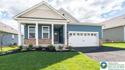 Photo of 1510 Dresden Drive, Macungie, PA 18031 (MLS # 770455)