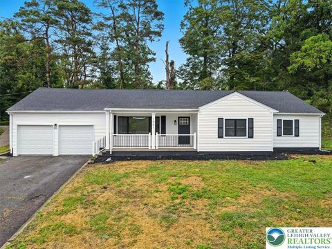 Photo of 1941 Leithsville Road, Hellertown Boro, PA 18055 (MLS # 763579) Photo of 1941 Leithsville Road, Hellertown Boro, PA 18055 (MLS # 763579)